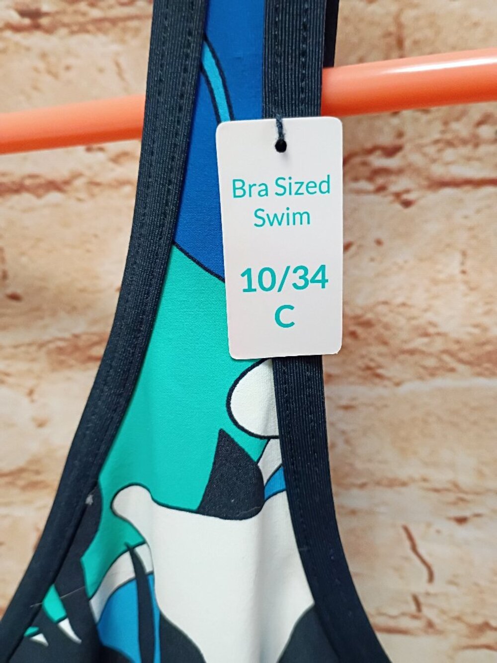 NWT Coco Reef Stellar Printed One-Piece Swimsuit w/Drawstring Side Size 10/34C - Picture 5 of 8